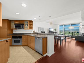 13700 Marina Pointe Drive 1007, Marina Del Rey CA 90292