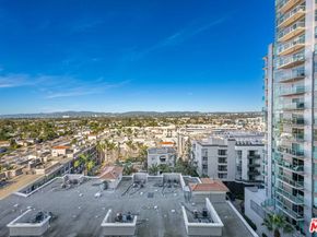 13700 Marina Pointe Drive 1007, Marina Del Rey CA 90292