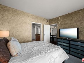 13700 Marina Pointe Drive 1007, Marina Del Rey CA 90292