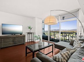 13700 Marina Pointe Drive 1007, Marina Del Rey CA 90292