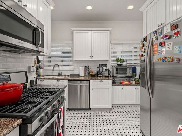 347 N Curson Avenue, Los Angeles CA 90036
