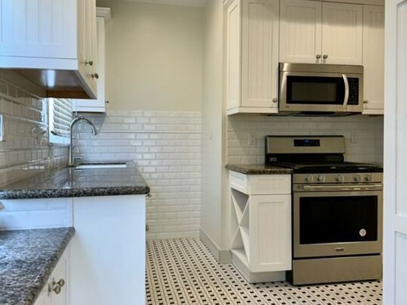347 N Curson Avenue, Los Angeles CA 90036