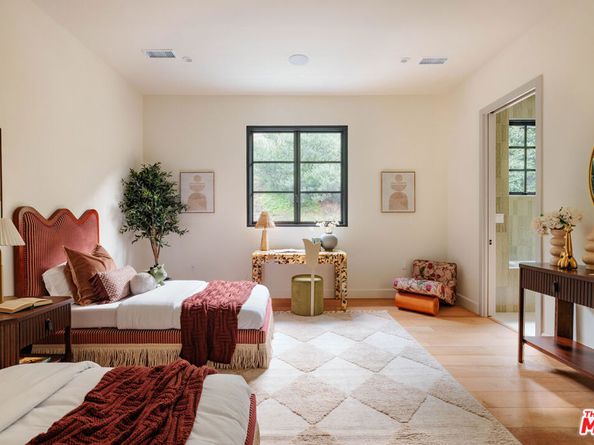 1937 N Beverly Drive, Beverly Hills CA 90210