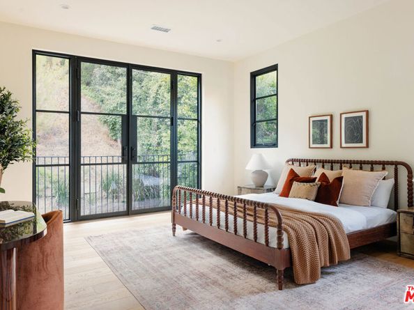 1937 N Beverly Drive, Beverly Hills CA 90210