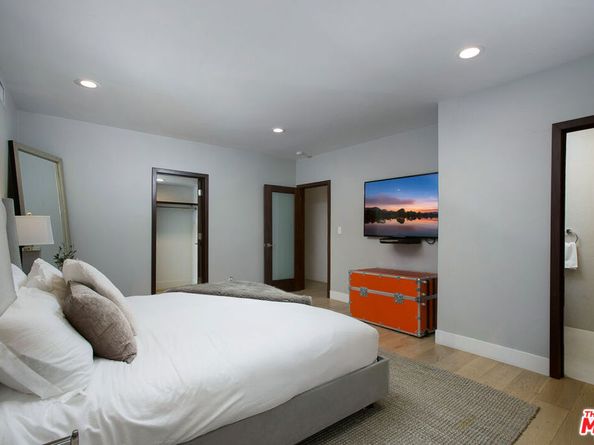 14835 Valley Vista Boulevard, Sherman Oaks CA 91403