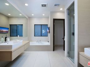 14835 Valley Vista Boulevard, Sherman Oaks CA 91403