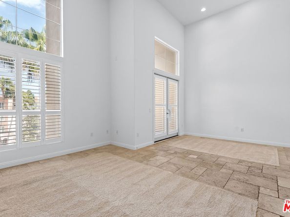 5831 Seawalk Drive 240, Playa Vista CA 90094