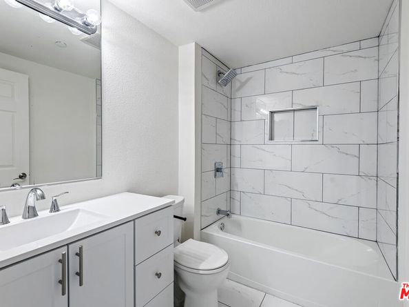 5831 Seawalk Drive 240, Playa Vista CA 90094