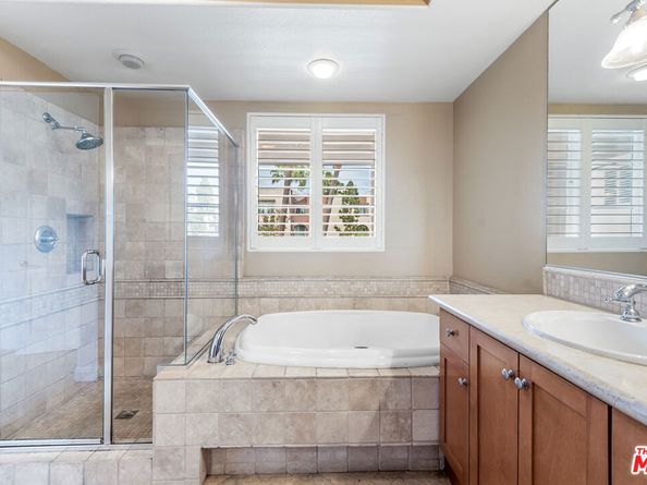 5831 Seawalk Drive 240, Playa Vista CA 90094