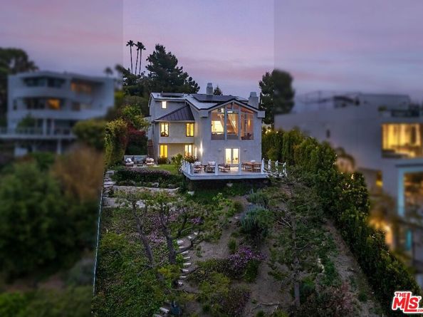 1063 Stradella Road, Los Angeles CA 90077