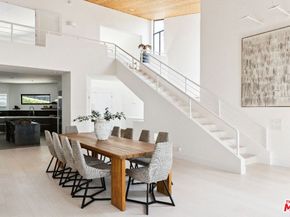1063 Stradella Road, Los Angeles CA 90077