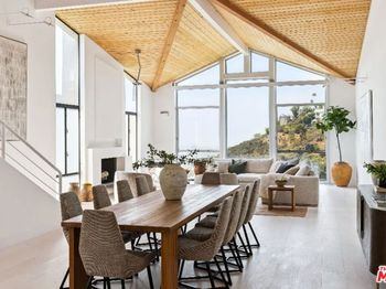 1063 Stradella Road