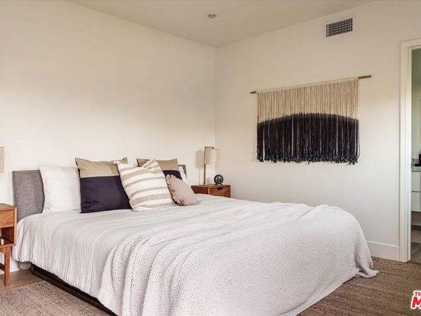 2162 Lyric Avenue, Los Angeles CA 90027