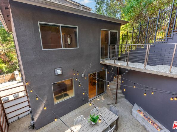 7242 Woodrow Wilson Drive, Los Angeles CA 90068
