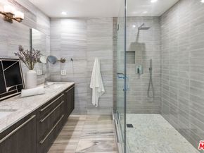7242 Woodrow Wilson Drive, Los Angeles CA 90068
