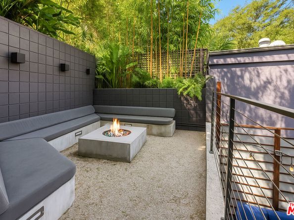 7242 Woodrow Wilson Drive, Los Angeles CA 90068