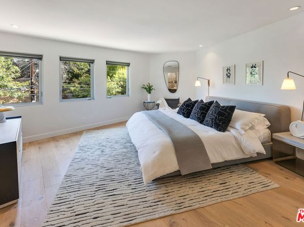 7242 Woodrow Wilson Drive, Los Angeles CA 90068