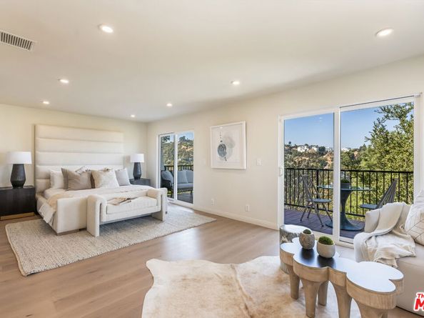8300 Grand View Drive, Los Angeles CA 90046