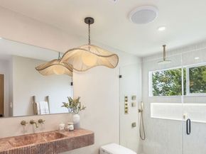 8300 Grand View Drive, Los Angeles CA 90046