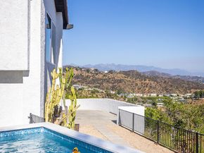 8300 Grand View Drive, Los Angeles CA 90046