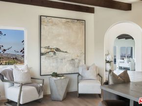 8300 Grand View Drive, Los Angeles CA 90046