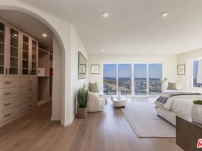 8300 Grand View Drive, Los Angeles CA 90046