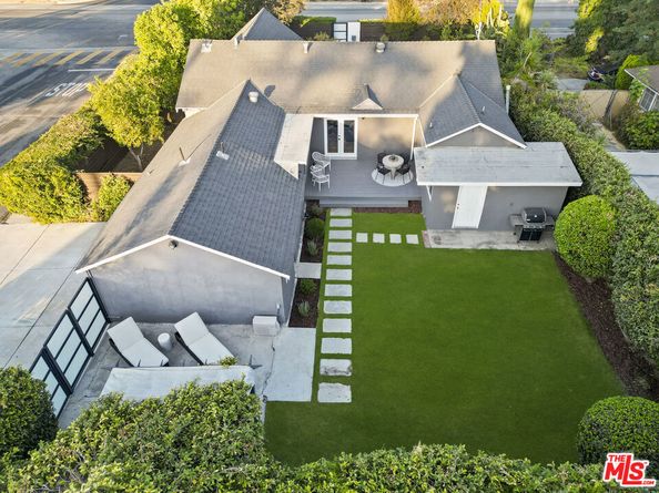 11708 Huston Street, Valley Village CA 91607