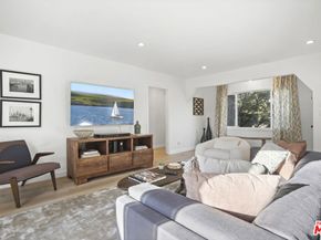 11708 Huston Street, Valley Village CA 91607