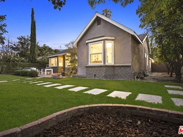 11708 Huston Street, Valley Village CA 91607