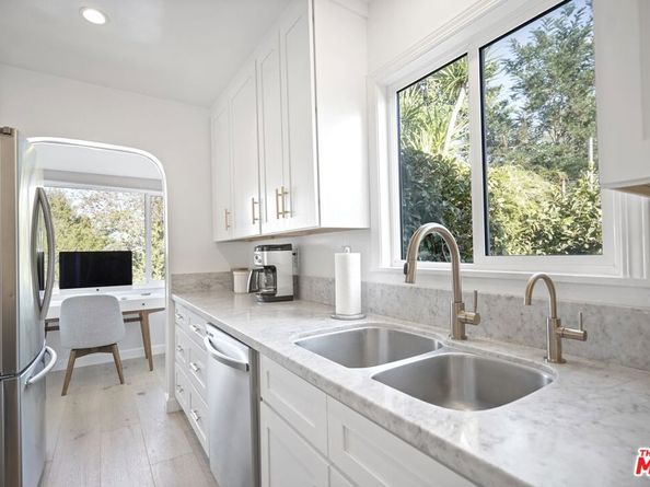 11708 Huston Street, Valley Village CA 91607