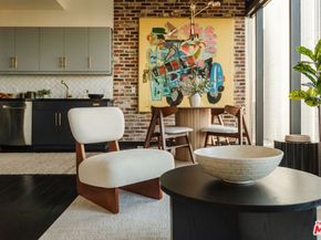 655 S Hope Street 1401, Los Angeles CA 90017