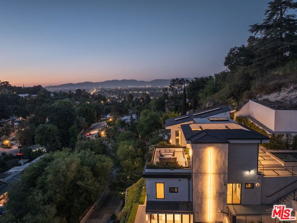3920 Knobhill Drive, Sherman Oaks CA 91423
