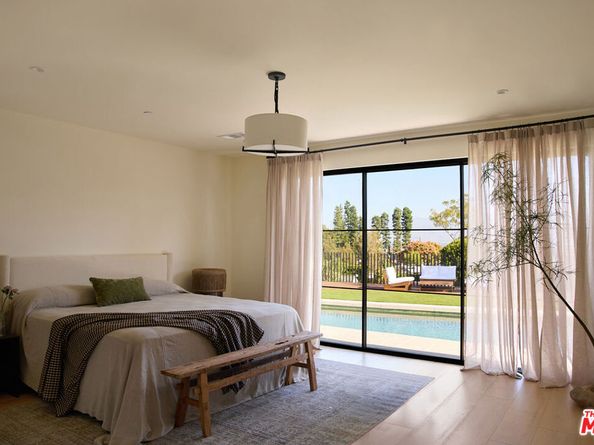 3620 Wrightwood Drive, Studio City CA 91604