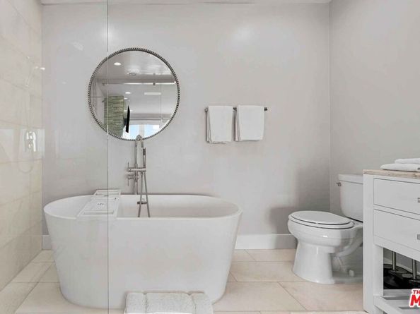 20460 Pacific Coast, Malibu CA 90265