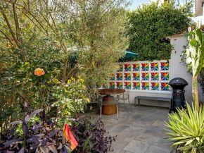 9009 Lloyd Place, West Hollywood CA 90069