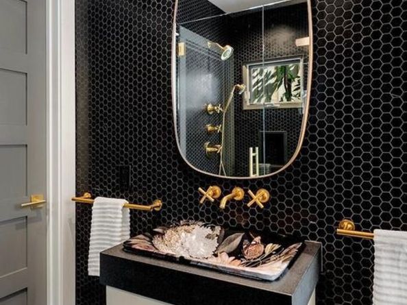 9009 Lloyd Place, West Hollywood CA 90069