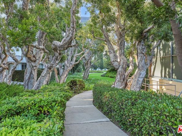 2170 Century Parkway 104, Los Angeles CA 90067