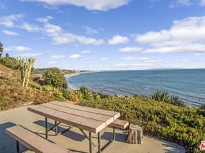 17350 W Sunset Boulevard 303, Pacific Palisades CA 90272