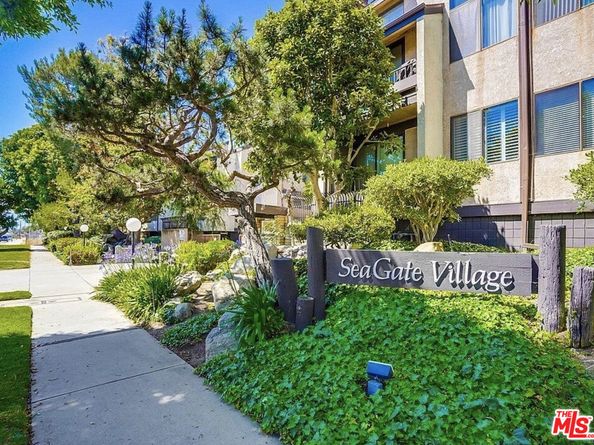 8711 Falmouth Avenue 104, Playa Del Rey CA 90293