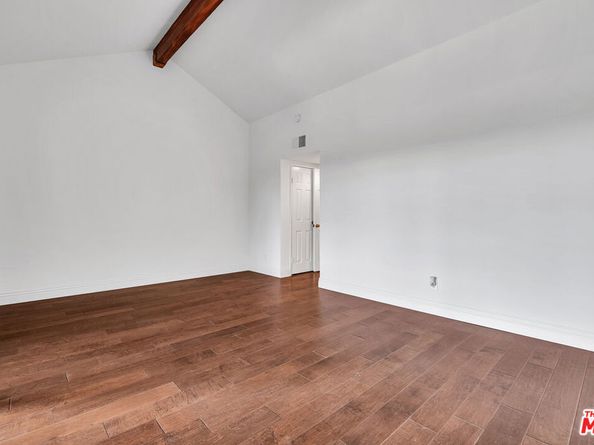 8711 Falmouth Avenue 104, Playa Del Rey CA 90293