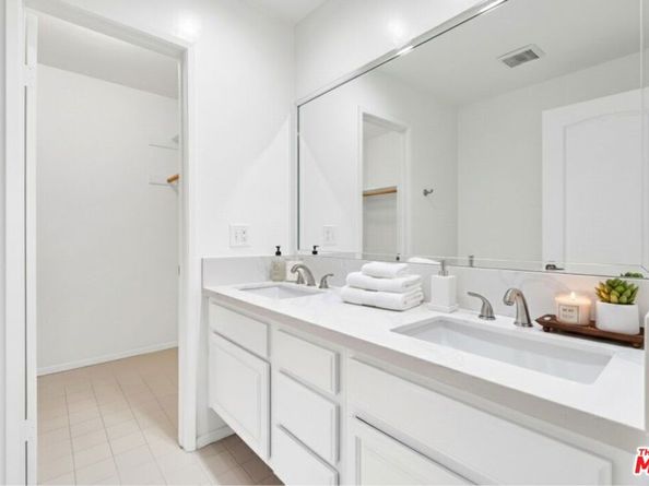 8711 Falmouth Avenue 104, Playa Del Rey CA 90293