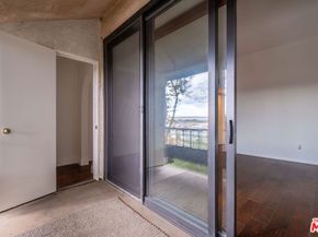 8711 Falmouth Avenue 104, Playa Del Rey CA 90293