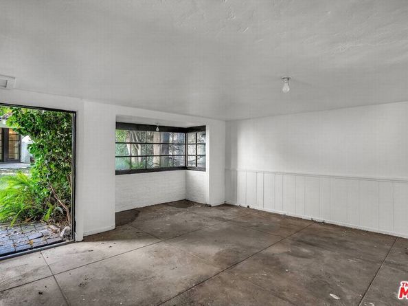 2027 N Edgemont Street, Los Angeles CA 90027