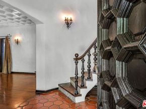 2027 N Edgemont Street, Los Angeles CA 90027