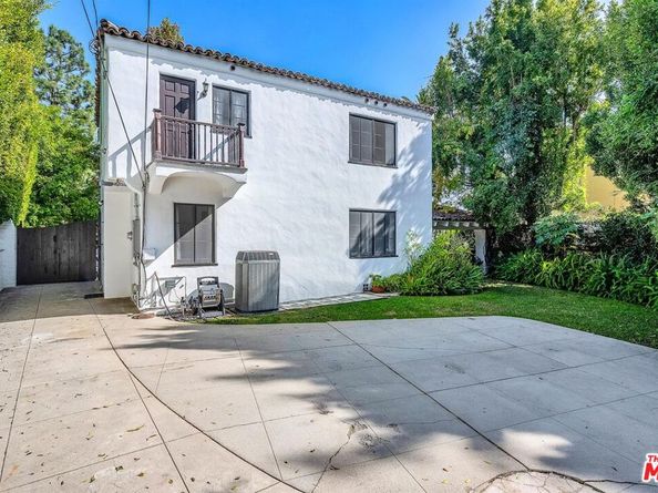 2027 N Edgemont Street, Los Angeles CA 90027