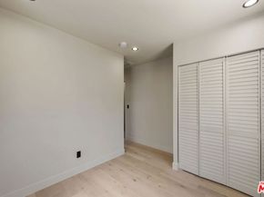 921 N Benton Way, Los Angeles CA 90026