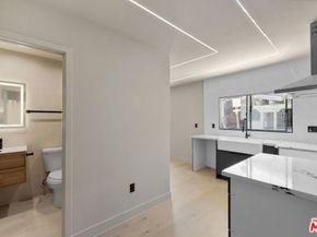 921 N Benton Way, Los Angeles CA 90026