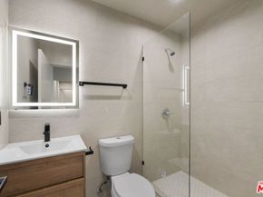 921 N Benton Way, Los Angeles CA 90026