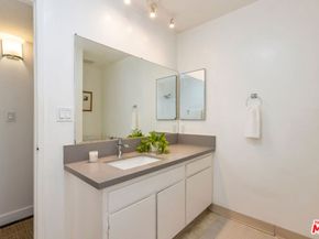 11701 Texas Avenue 306, Los Angeles CA 90025