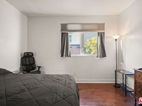 25 Delancy, Irvine CA 92612